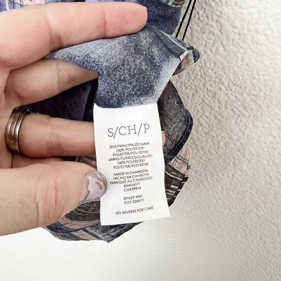 [CAbi] Quiz Top #4361 Purple Abstract Plaid Sleeveless V-Neck Blouse Sz Small S - Picture 10 of 11